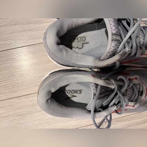 brooks men Addiction GTS 15 ( size 11W) - Picture 3 of 6